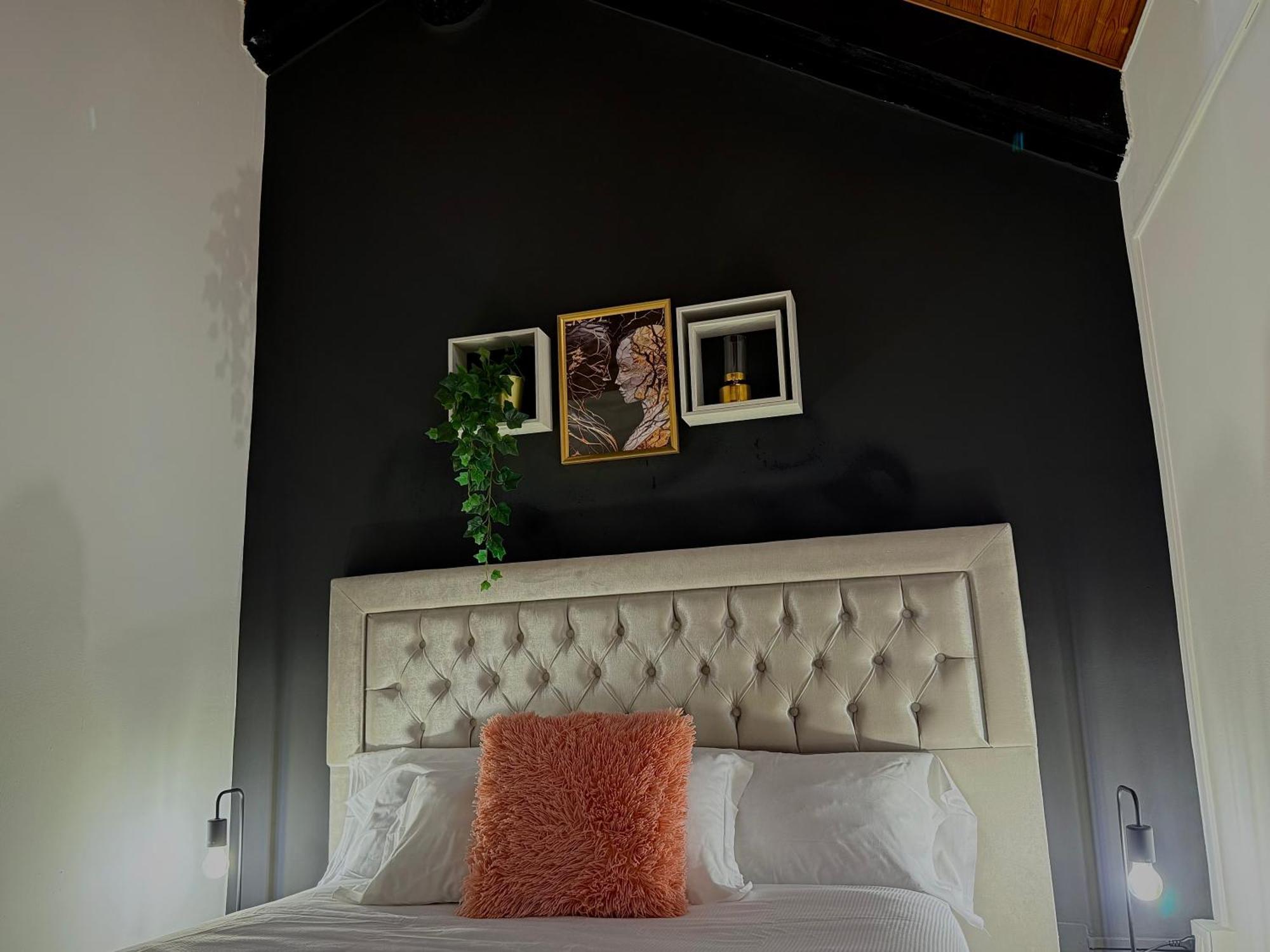 Hosting Dreams Attics - Duomo Daire Milano Dış mekan fotoğraf